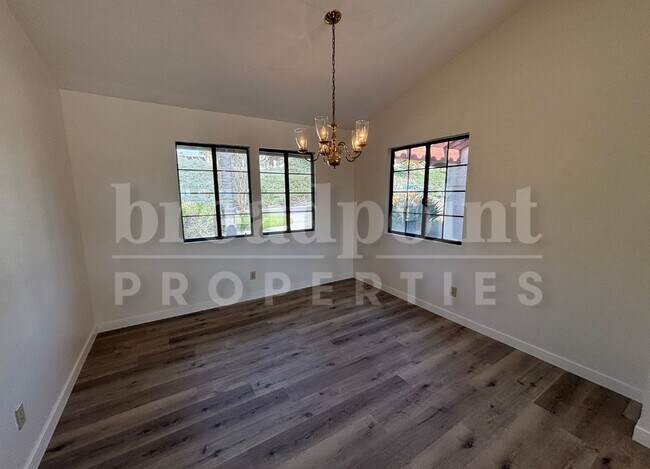 Foto del edificio - 1543 Buckskin Dr