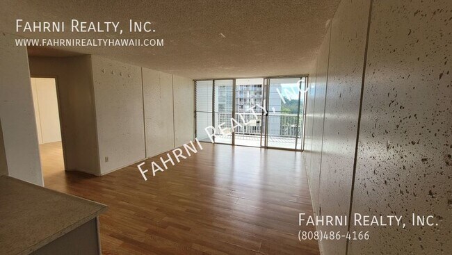 Building Photo - 95-061 Waikalani Dr