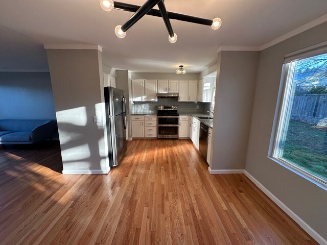 Foto del edificio - 5135 Frances Ave