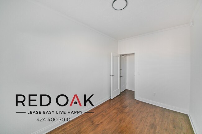 Building Photo - 523 S Westmoreland Ave