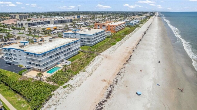 Building Photo - 1965 Jimmy Buffett Mem Hwy