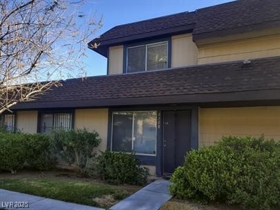 Foto del edificio - 6168 Meadow View Ln