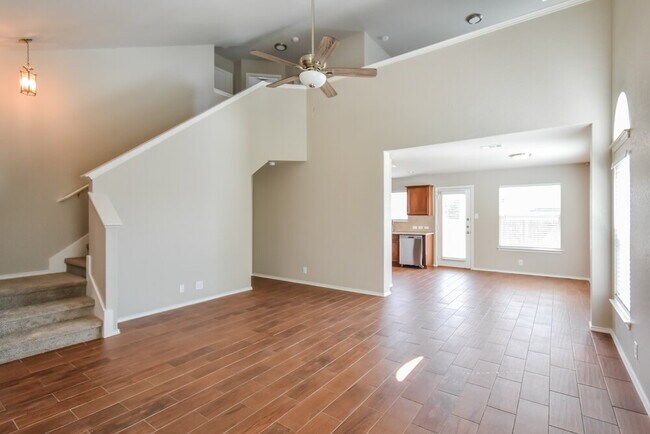 Building Photo - 247 Limestone Creek