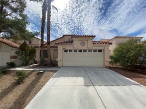 Building Photo - 376 Legacy Dr