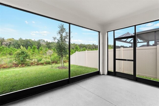 Building Photo - 16819 Shell Bay Dr