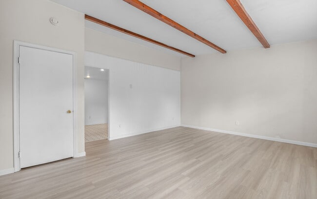 Building Photo - 1025 Dool Ct