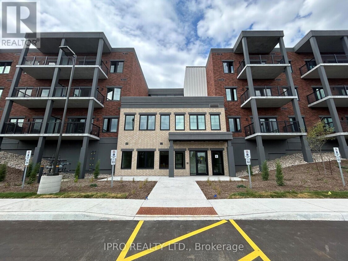 121121 Mary St, Creemore, ON L0M 1G0 House for Rent in Creemore, ON