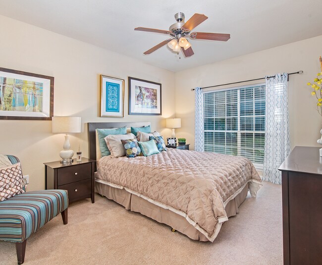 Foto del edificio - 15350 Park Row Blvd