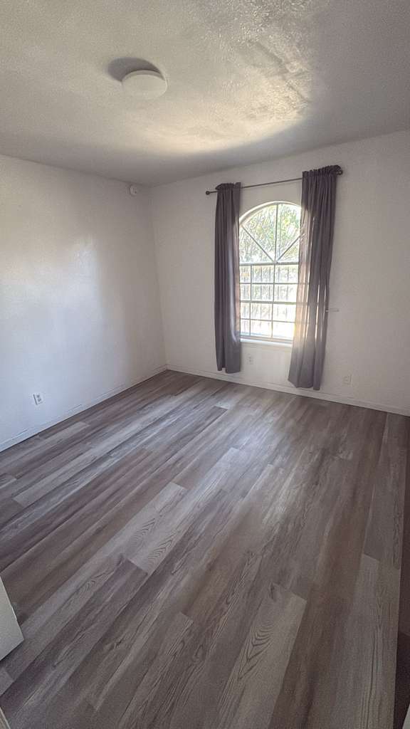 Building Photo - 141 Masquerade Ln