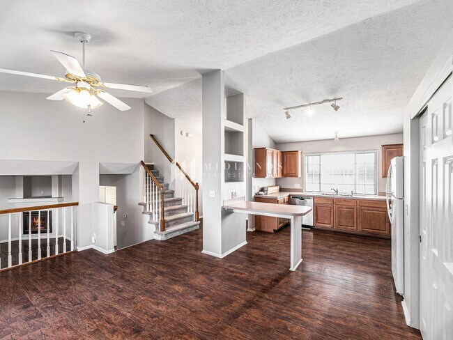 Foto del edificio - Multi-Level Elkhorn Home