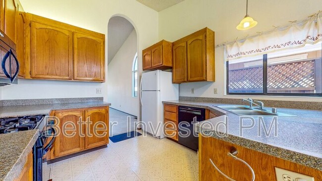 Foto del edificio - 9504 Jessica Dr