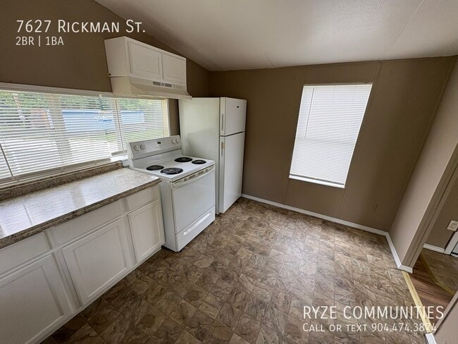 Building Photo - 7627 Rickman St