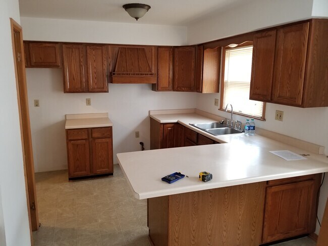 Foto del edificio - 7908 W Morgan Ave