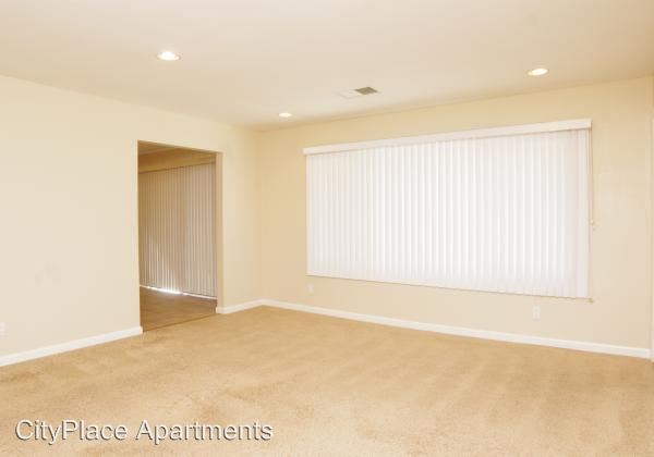 Primary Photo - 1136 Virginia Ln