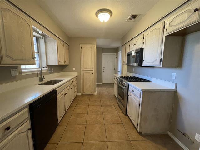 Foto del edificio - 113 Deerwood Ln