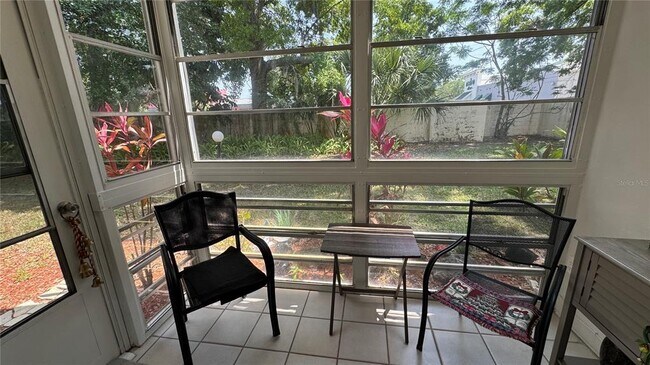 Foto del edificio - 4480 Ironwood Cir