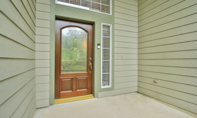Building Photo - 142 W Burberry Cir
