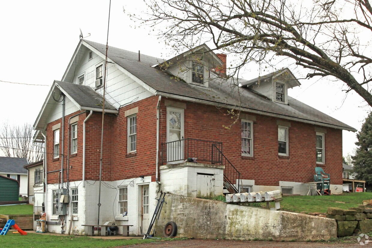 Building Photo - 400 E Jackson St