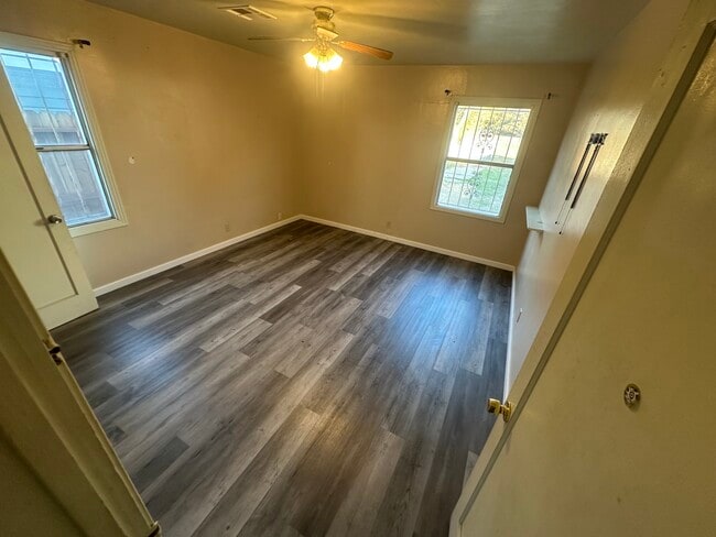 Foto del edificio - 1748 West Ln