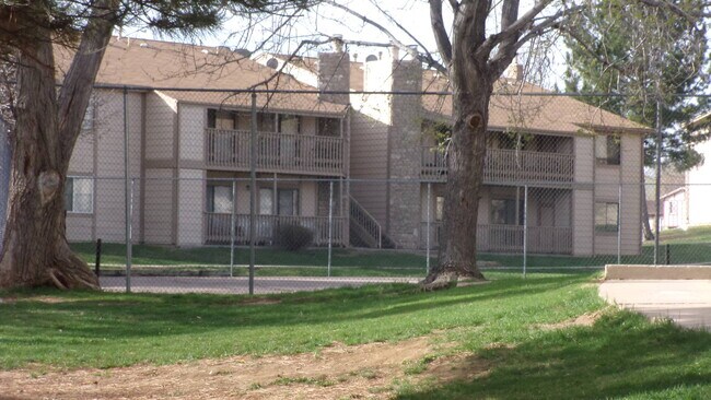 Foto del edificio - 18106 E Ohio Ave