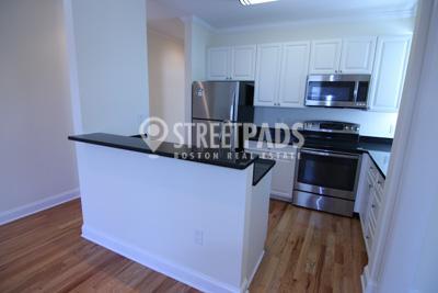 Building Photo - 1 bedroom in Cambridge MA 02138