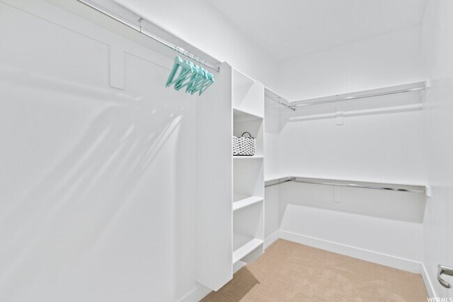 Building Photo - 1838 300 S
