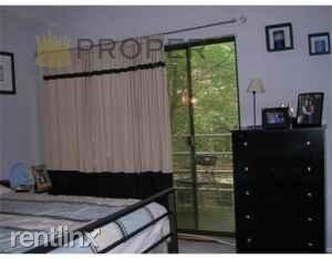 2 br, 1 bath - 86 Beechcroft St # 2 - 2 br, 1 bath  - 86 Beechcroft St # 2
