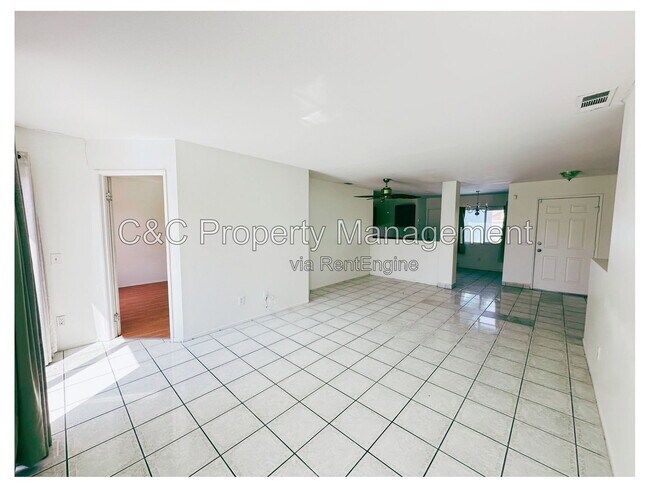Foto del edificio - 17944 Kendall Cir