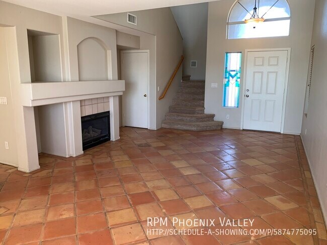 Building Photo - 4 Bed / 2 Bath Goodyear home with NO HOA