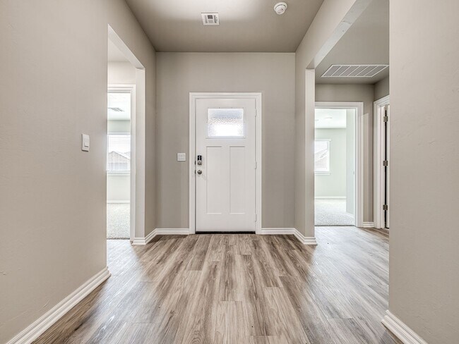 Foto del edificio - Brand New Construction Home + Deer Creek S...