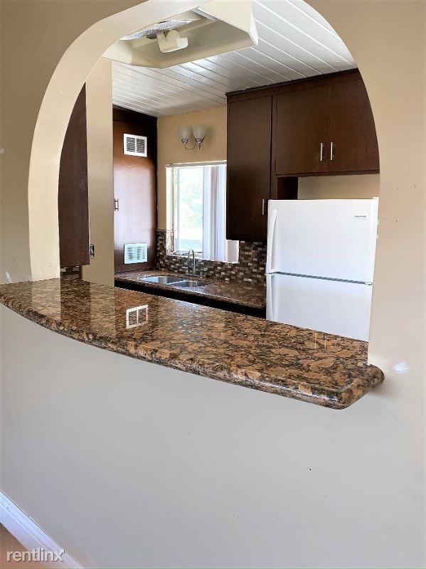 850 S Rosemead Blvd, Pasadena, CA 91107 Room for Rent in Pasadena, CA