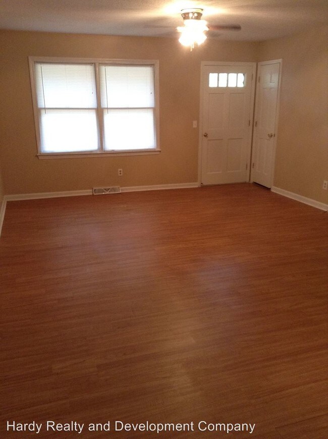 1027 Old Rockmart Rd SE, Silver Creek, GA 30173 Condo for Rent in