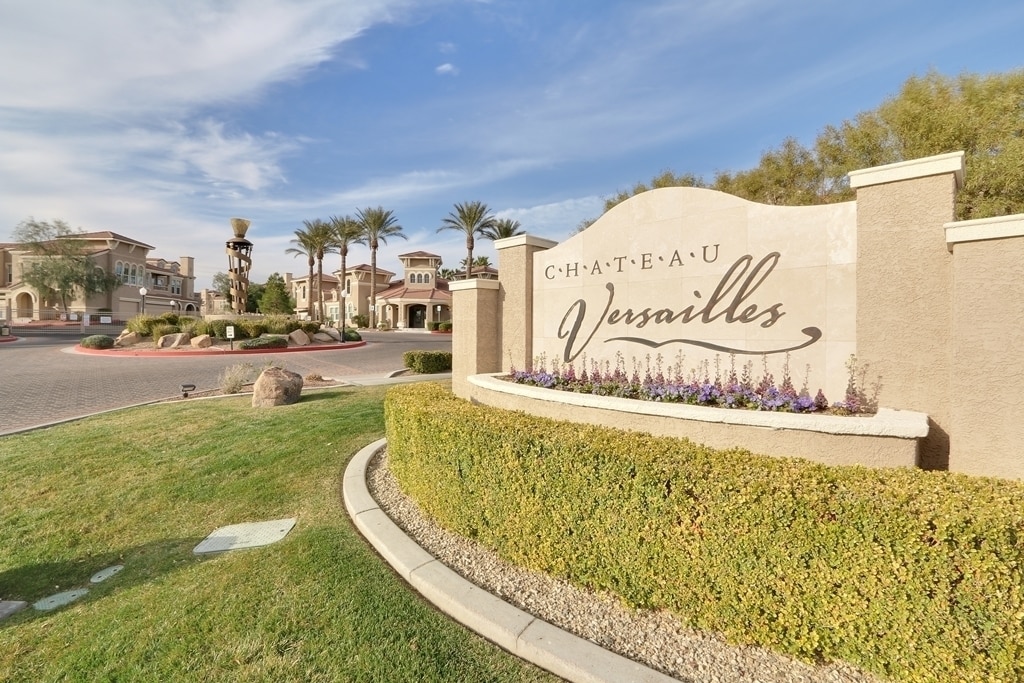 Foto principal - Upgraded Northwest 1 Bedroom Condo with At...