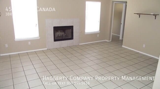 Building Photo - 4545 Loma Canada Ct