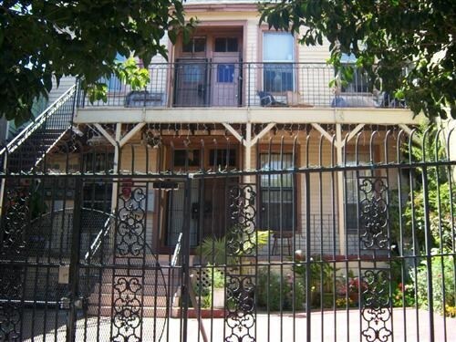 Primary Photo - 1266 Hampshire St