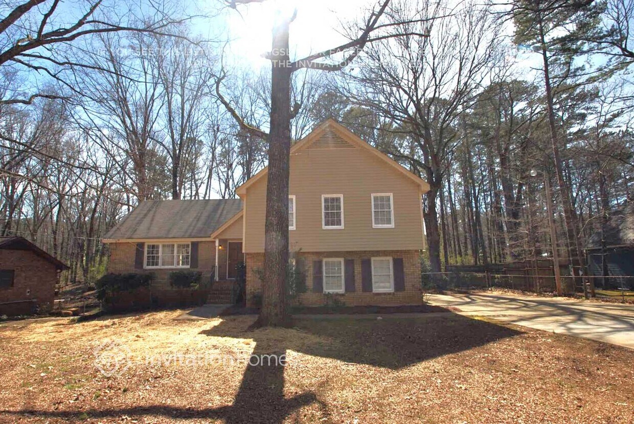 Primary Photo - 1519 Rangewood Dr SW