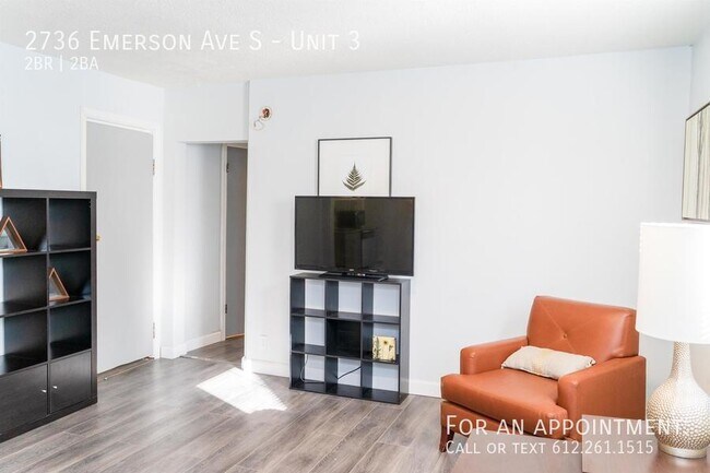 Foto del edificio - 2736 Emerson Ave S