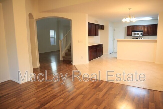 Foto del edificio - 35161 N Bandolier Dr