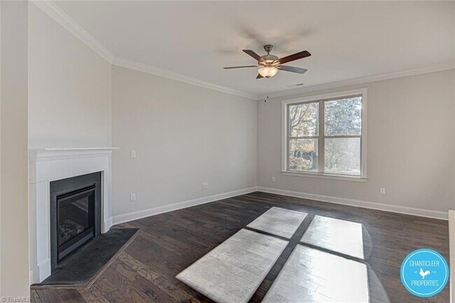 Foto del edificio - 3264 Polo Rd NW