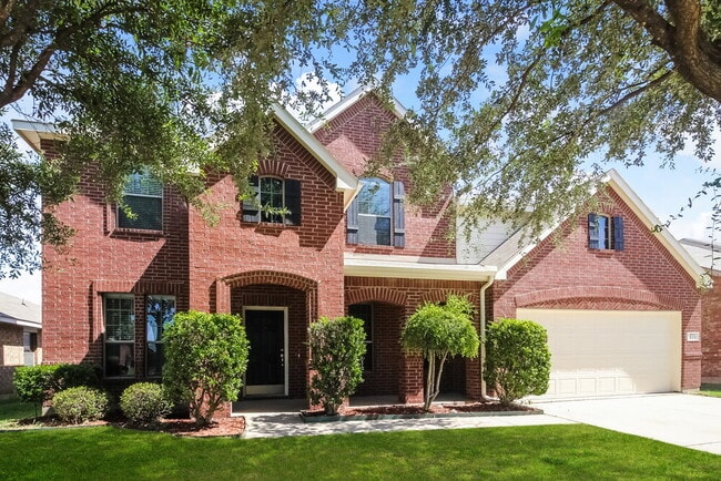 Building Photo - 808 Forest Grove Ln