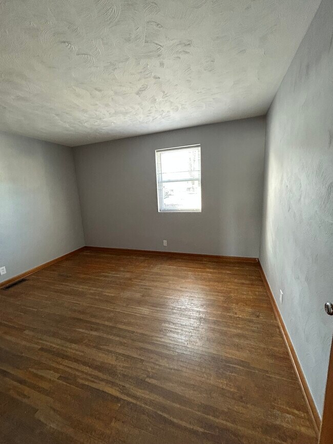 333 Greendale Ave, Mansfield, OH 44902 Townhome Rentals in Mansfield