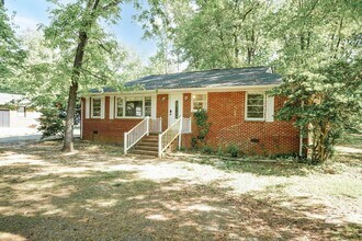 Building Photo - 2003 Aiken Ave