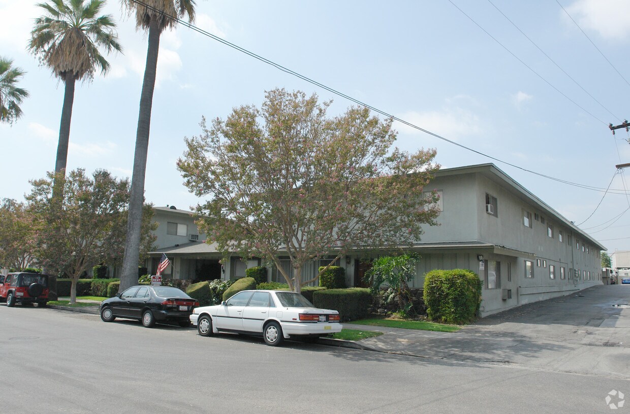 Primary Photo - Olive Branch Apartments