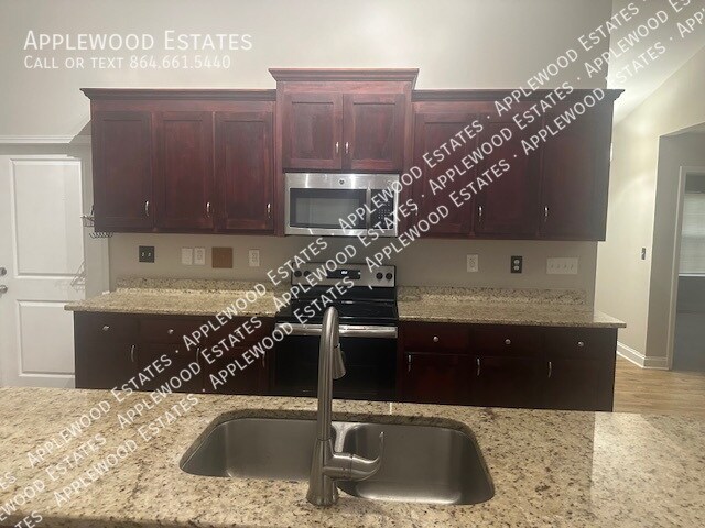 Foto del edificio - 426 Portifino Ct