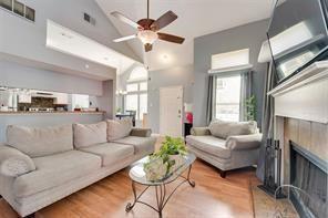 Foto del edificio - 6419 Valleybrooke Ct