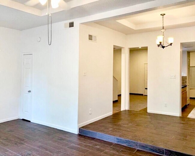 Photo - 11203 Shannon Hills Dr Townhome