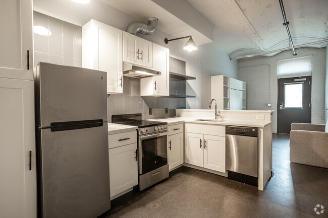 Interior Photo - @Hudson Park