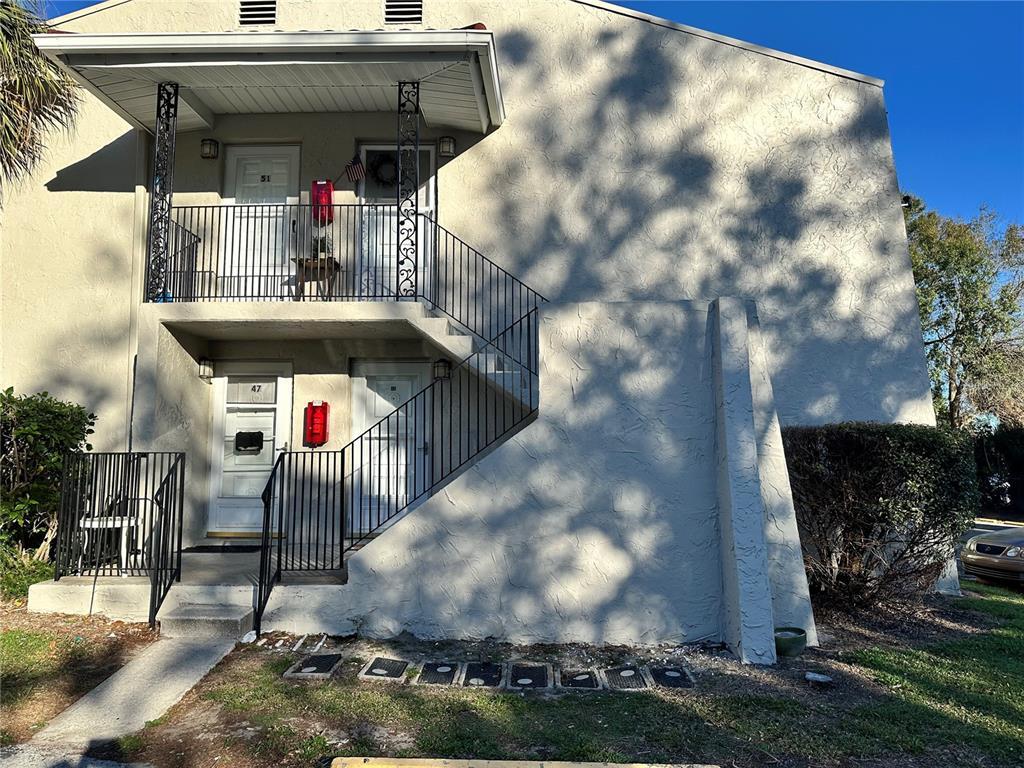 Primary Photo - 1103 Cypress Gardens Blvd