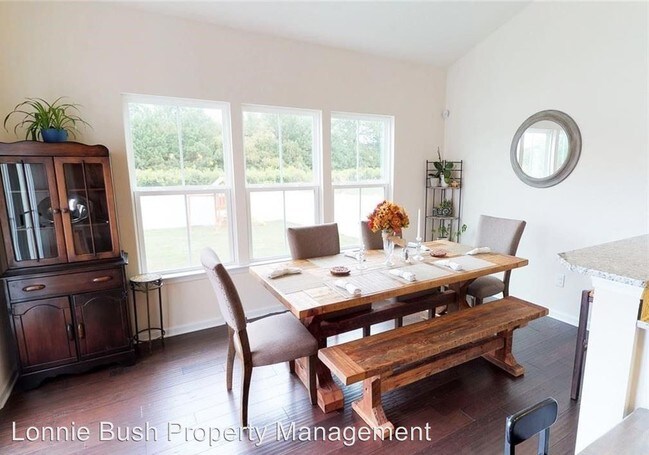 Building Photo - 4 br, 2.5 bath House - 14 Pickens Dr