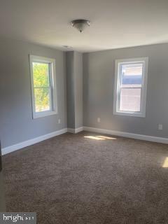 Building Photo - 584 Morton Ave